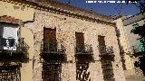 Palacio de los Benavides. Con la inscripción visible y la piedra vista